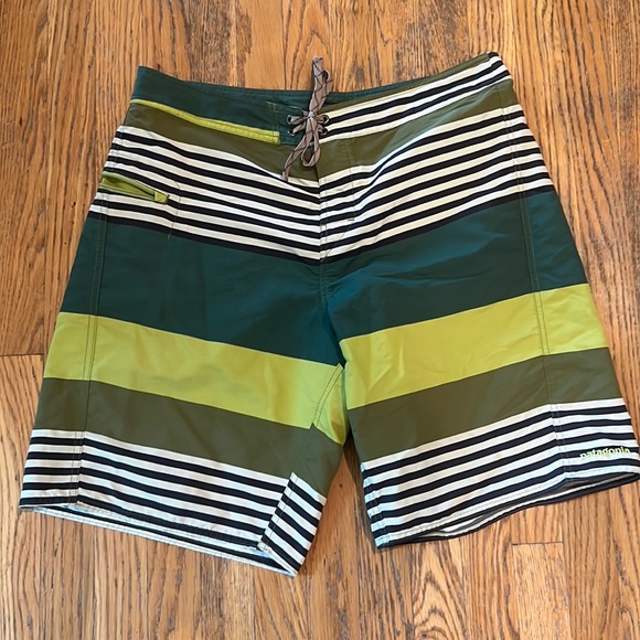 Patagonia board shorts - Picture 1 of 9